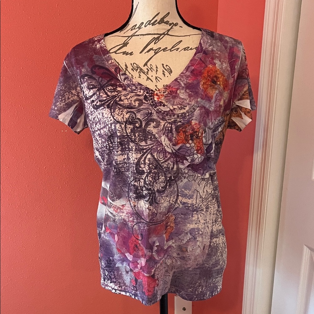 Appropriate Behavior Women's Purple Floral V-Neck Top